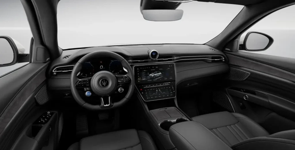 MASERATI-Grecale-300-QS-interior-delantera
